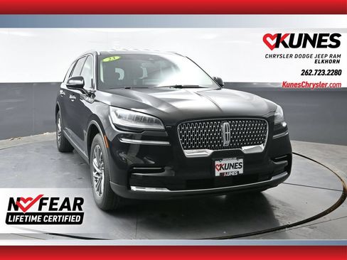 Used 2023 Lincoln Aviator AWD image 1