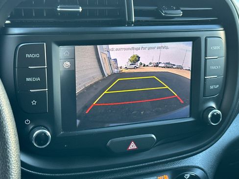 Used 2024 Kia Soul LX w/ Option Group 015 FWD image 20