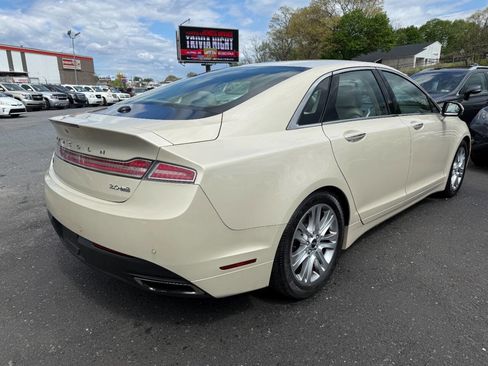 Used 2016 Lincoln MKZ AWD w/ Equipment Group 300A Reserve image 5