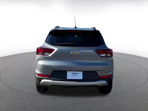 Used 2025 Chevrolet TrailBlazer LT image 12