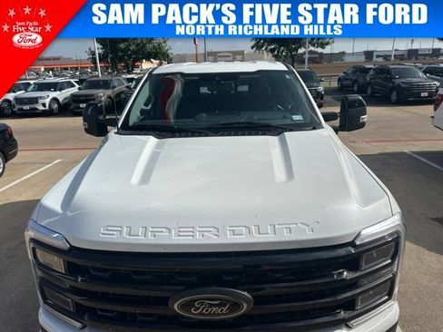 Used 2024 Ford F250 Lariat w/ Lariat Ultimate Package AWD/4WD image 2
