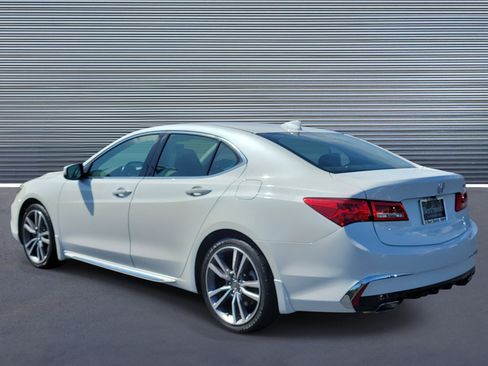 Used 2019 Acura TLX V6 w/ Technology Package FWD image 4
