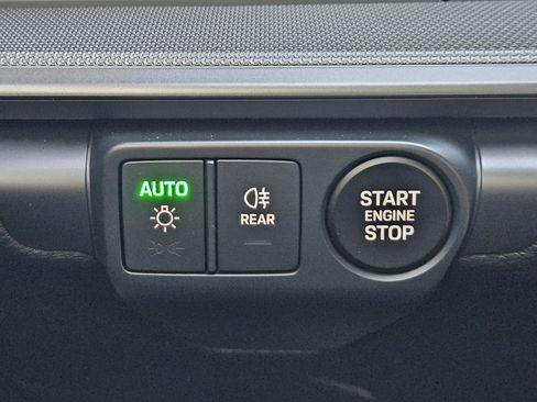 Certified 2025 Porsche 911 Carrera S image 22