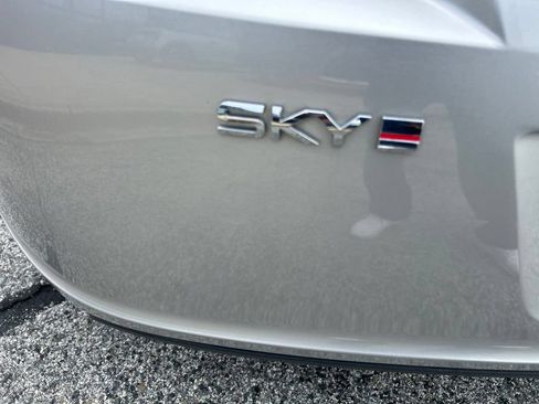 Used 2008 Saturn Sky Red Line RWD image 27