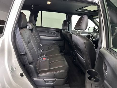 Used 2023 Honda Passport TrailSport image 28