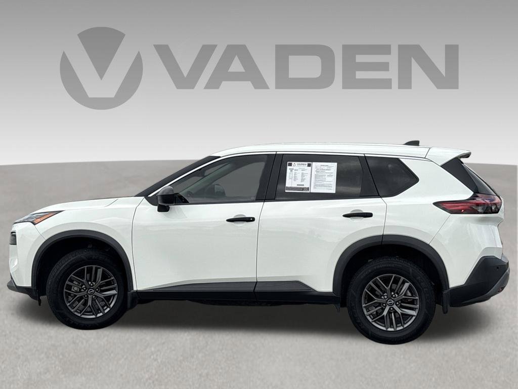 Used 2023 Nissan Rogue S FWD image 29