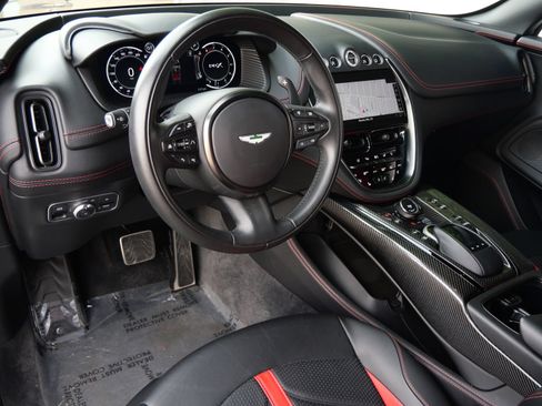 Used 2024 Aston Martin DBX 707 AWD/4WD image 3