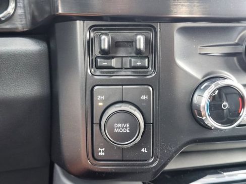 New 2026 Ford F250 Lariat w/ Black Appearance Package AWD/4WD image 26