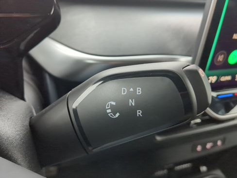 New 2025 Volkswagen ID. Buzz Pro S image 24