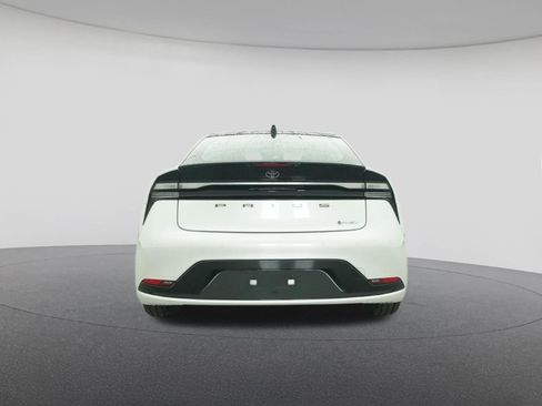 New 2026 Toyota Prius Plug-In Hybrid image 23