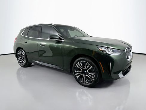 New 2026 BMW X3 xDrive30 w/ Premium Package image 3