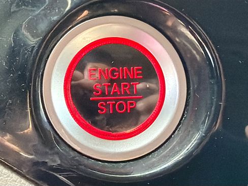 Used 2016 Honda Pilot Touring image 34