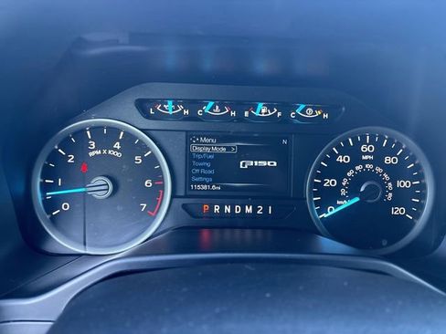 Used 2016 Ford F150 XLT w/ Equipment Group 302A Luxury image 17