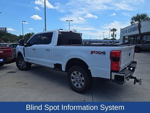 Used 2025 Ford F250 Lariat w/ Chrome Package AWD/4WD image 7