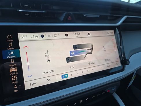 New 2026 Jeep Cherokee Limited AWD/4WD image 51