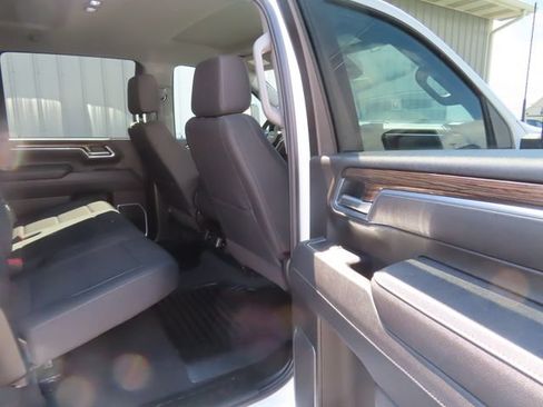 Used 2025 Chevrolet Silverado 2500 LT w/ Convenience Package AWD/4WD image 28