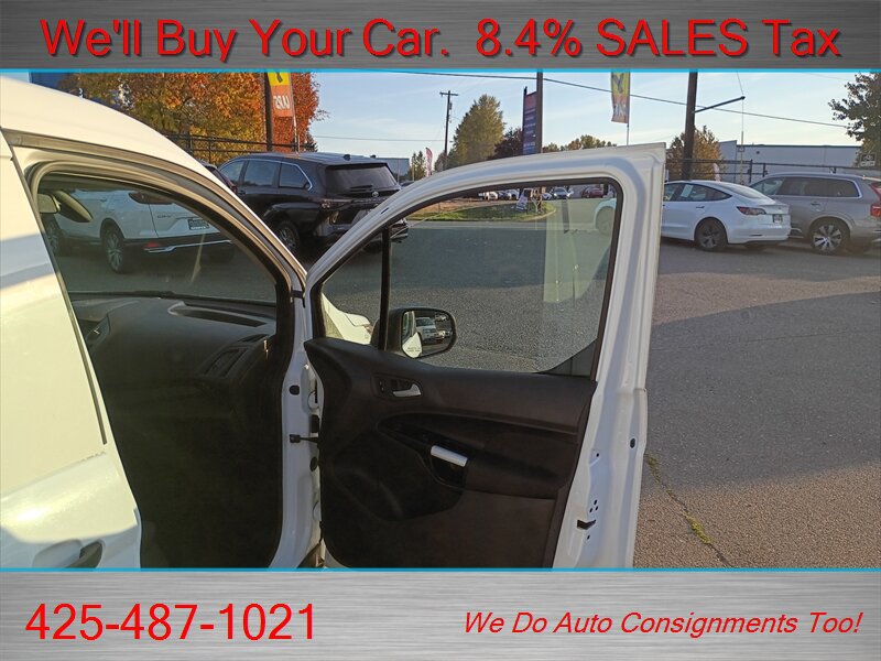 Used 2017 Ford Transit Connect XLT FWD image 11