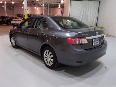 Used 2013 Toyota Corolla LE FWD image 5