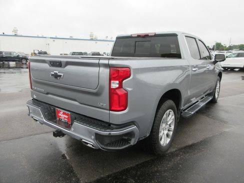 Used 2025 Chevrolet Silverado 1500 LTZ w/ LTZ Premium Package AWD/4WD image 6