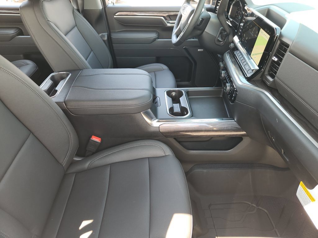 New 2026 Chevrolet Silverado 3500 LTZ w/ LTZ Plus Package AWD/4WD image 10