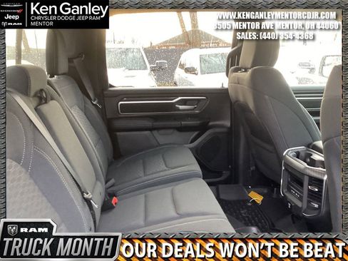 New 2026 RAM 1500 4x4 Crew Cab image 16