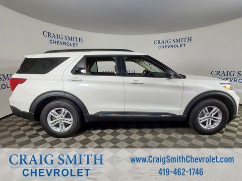 Used 2022 Ford Explorer XLT w/ Equipment Group 202A image 23