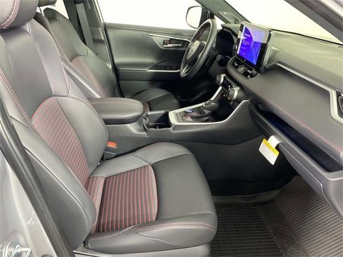 Used 2025 Toyota RAV4 XSE image 11