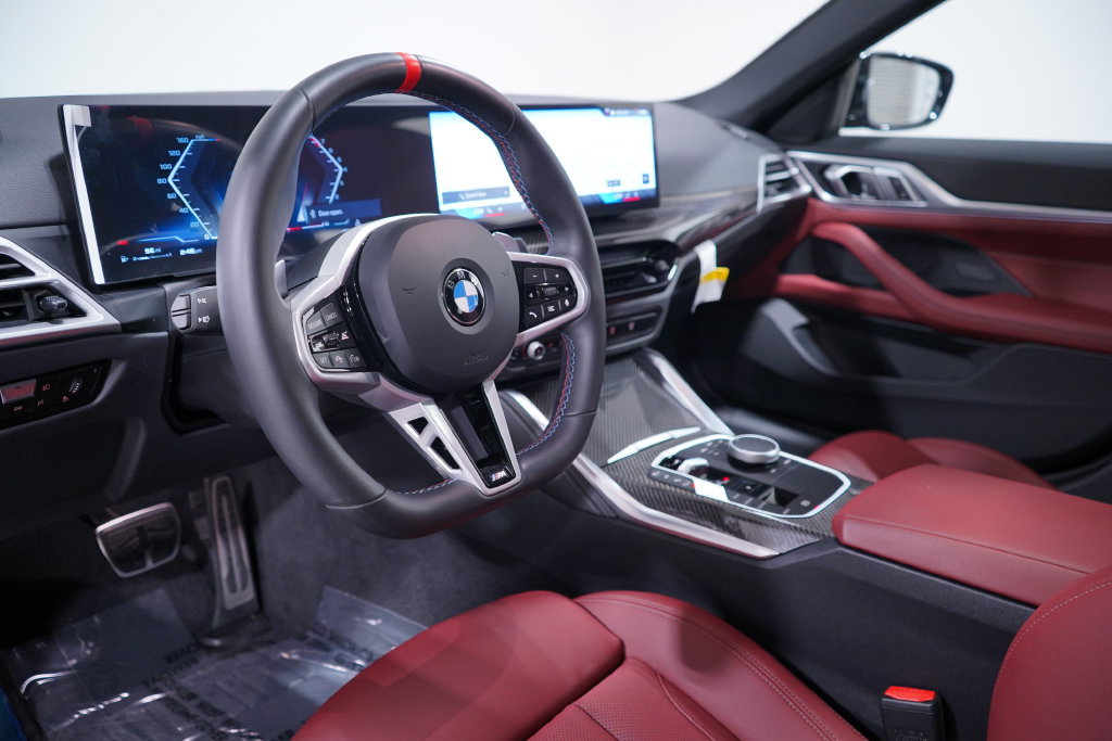 Used 2026 BMW M440i w/ Parking Assistance Package RWD image 6