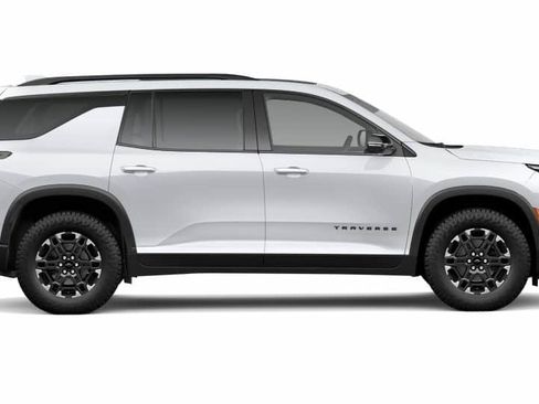 New 2027 Chevrolet Traverse Z71 w/ Enhanced Driving Package AWD/4WD image 5