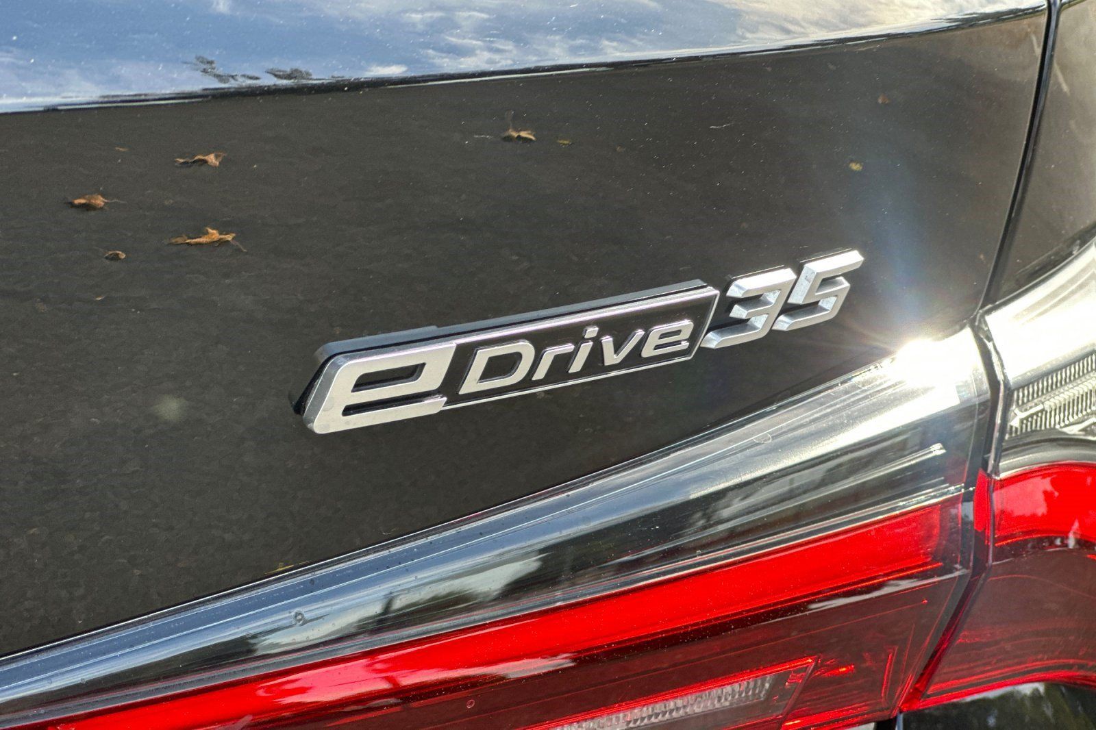 Used 2024 BMW i4 eDrive35 w/ Premium Package RWD image 38
