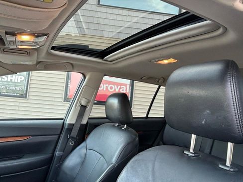 Used 2014 Subaru Outback 3.6R Limited w/ Moonroof Package AWD/4WD image 18