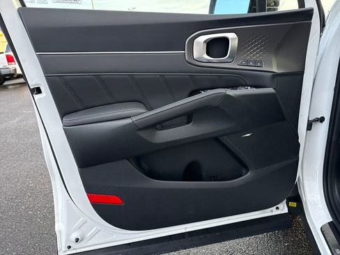 New 2026 Kia Sorento SX Prestige image 18