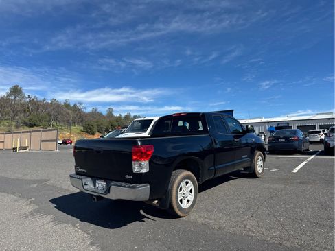 Used 2012 Toyota Tundra 4x4 Double Cab w/ Tow Pkg image 5