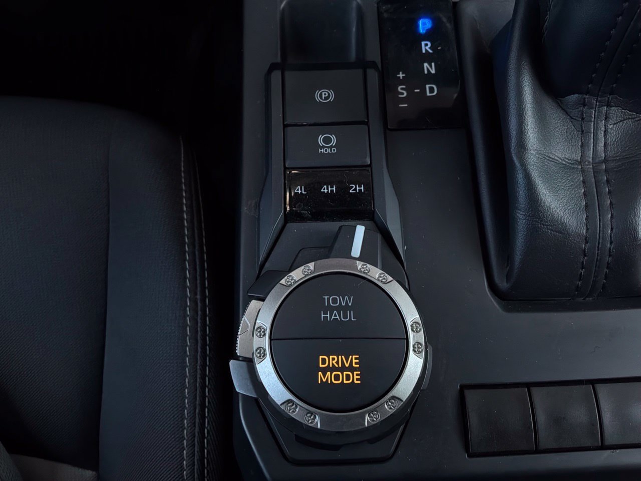 Used 2025 Toyota Tacoma TRD Sport AWD/4WD image 27