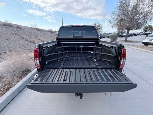 Certified 2020 Nissan Frontier SV RWD image 29