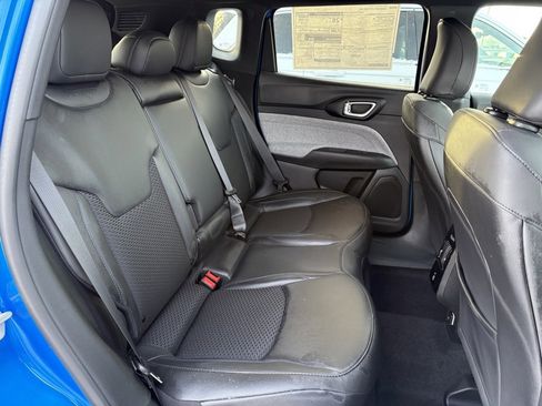 New 2026 Jeep Compass Latitude image 11