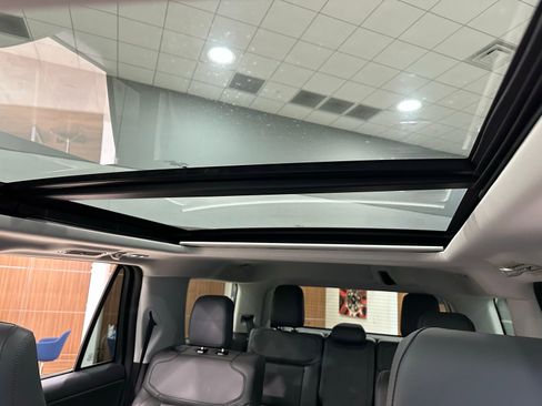 New 2025 Ford Expedition Active image 23