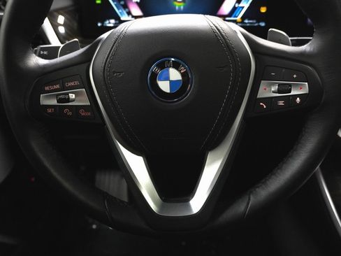 Used 2024 BMW X5 xDrive50e image 16