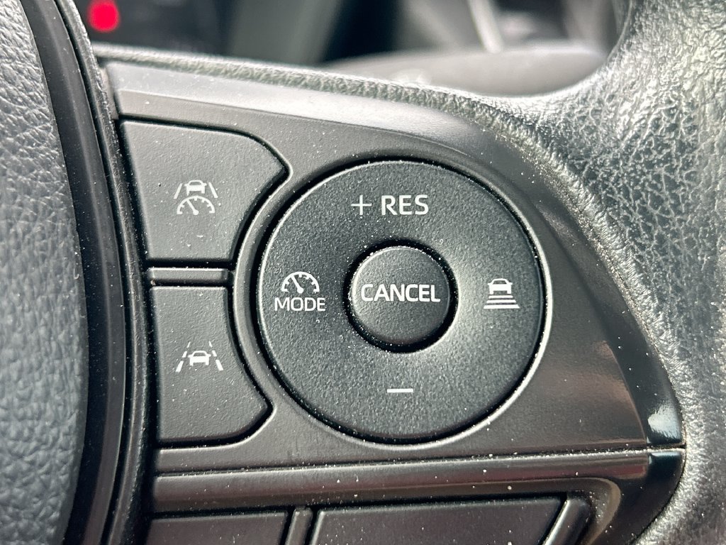 Used 2024 Toyota Corolla LE FWD image 17