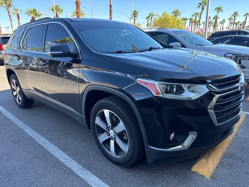 Certified 2021 Chevrolet Traverse LT w/ LT Premium Package FWD image 5