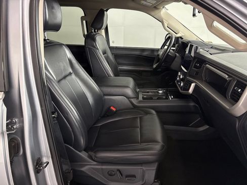 Used 2024 Ford Expedition Max XLT RWD image 50