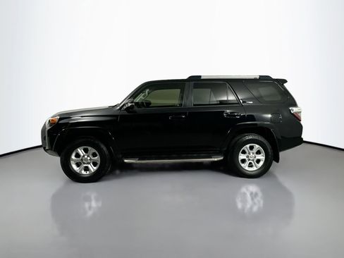 Used 2019 Toyota 4Runner SR5 Premium image 10