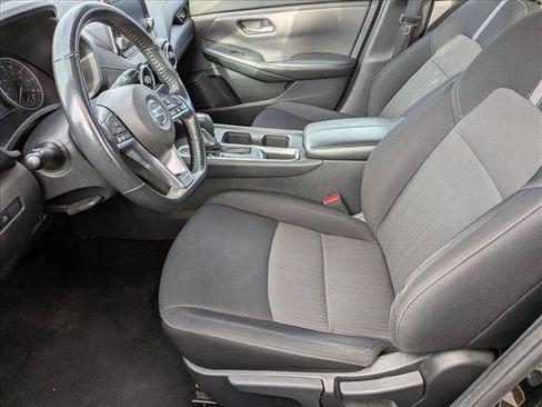 Used 2022 Nissan Sentra SV image 13