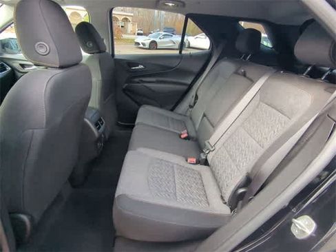 Used 2022 Chevrolet Equinox LT image 24