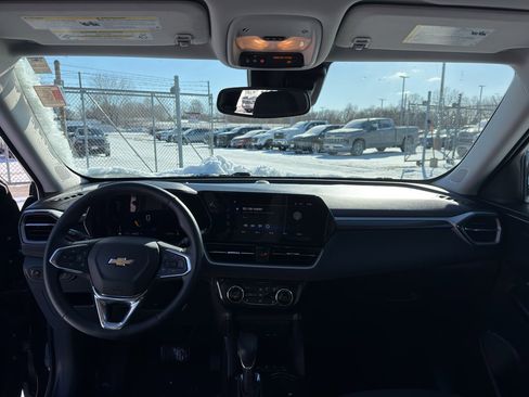 Used 2024 Chevrolet TrailBlazer LT w/ Convenience Package image 29