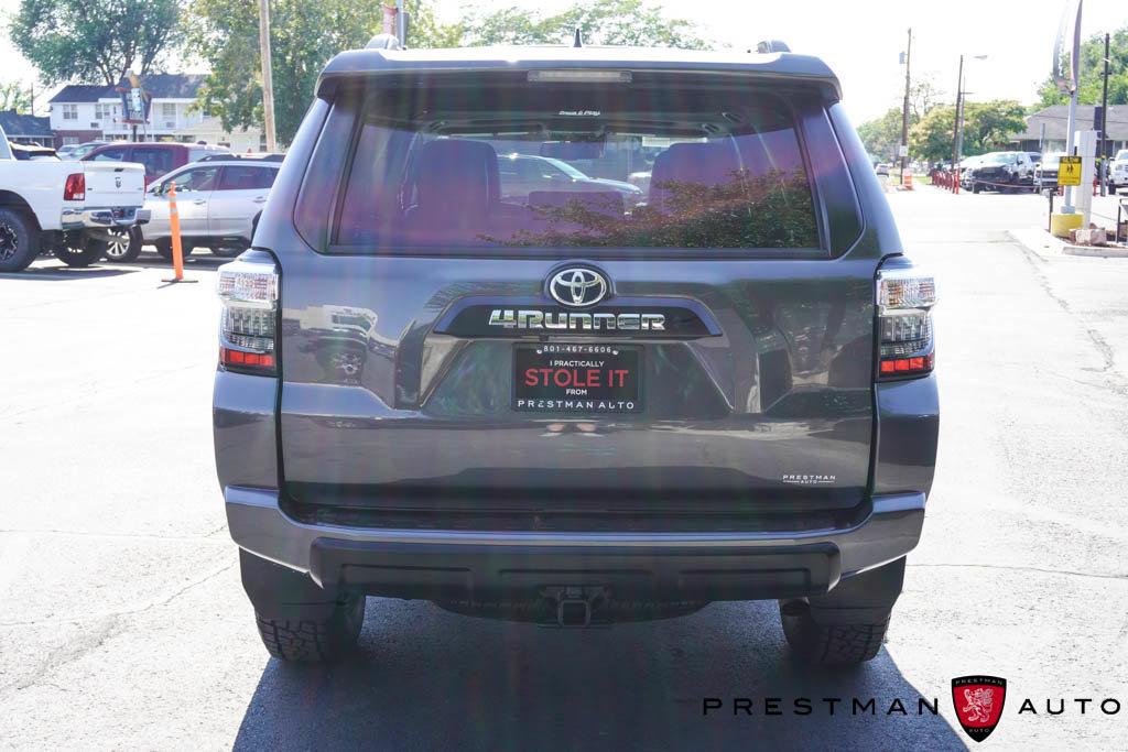 Used 2020 Toyota 4Runner TRD Off-Road Premium w/ Moonroof Package AWD/4WD image 21