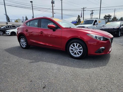 Used 2016 MAZDA MAZDA3 i Touring FWD image 4