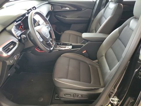 Used 2023 Chevrolet TrailBlazer RS w/ Sun and Liftgate Package AWD/4WD image 5