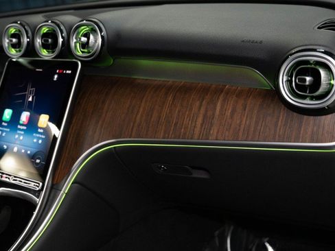Certified 2026 Mercedes-Benz GLC 300 4MATIC image 17