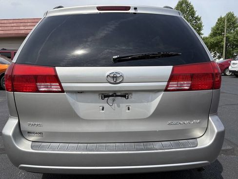 Used 2005 Toyota Sienna XLE FWD image 4